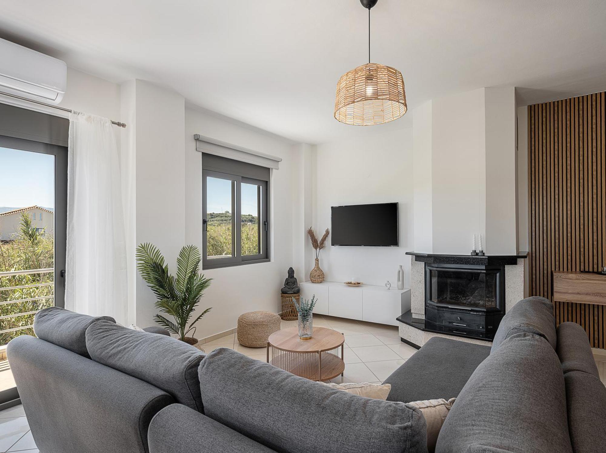 Sol Luxury Apartment - Close To The Beach With A Private Mini Pool La Canea Esterno foto