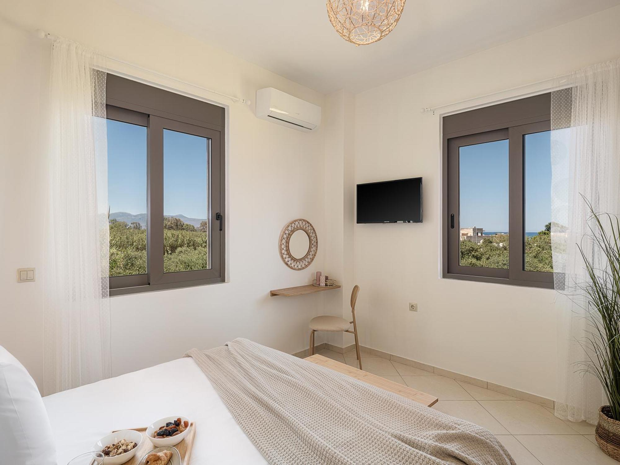 Sol Luxury Apartment - Close To The Beach With A Private Mini Pool La Canea Esterno foto