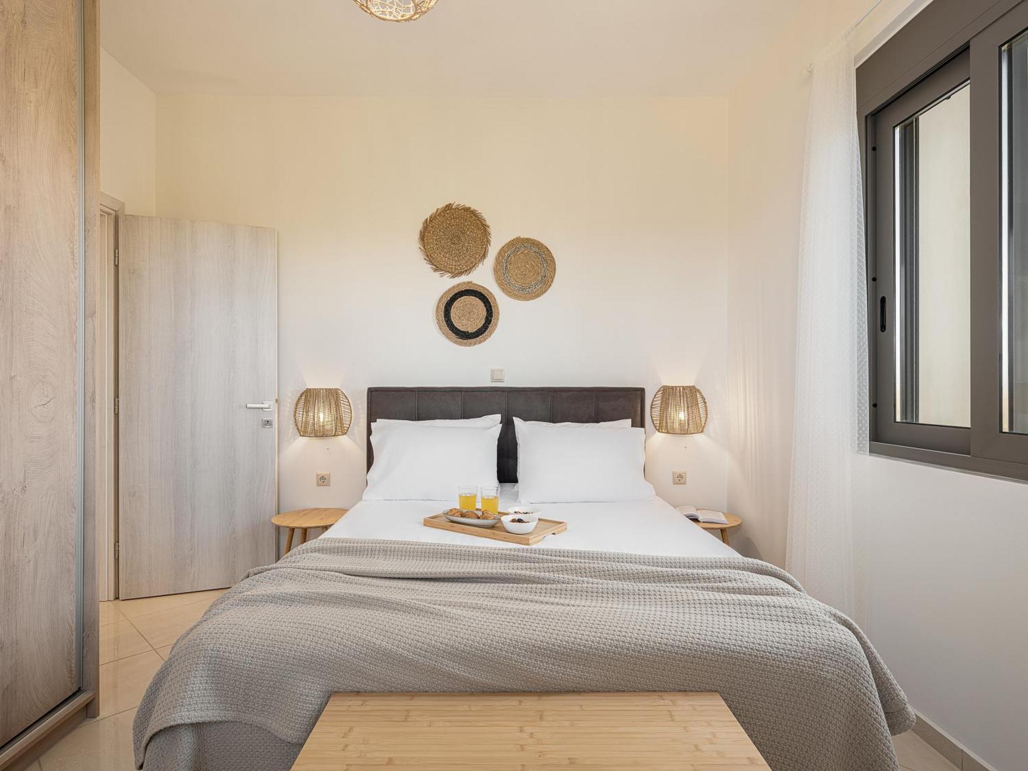 Sol Luxury Apartment - Close To The Beach With A Private Mini Pool La Canea Esterno foto