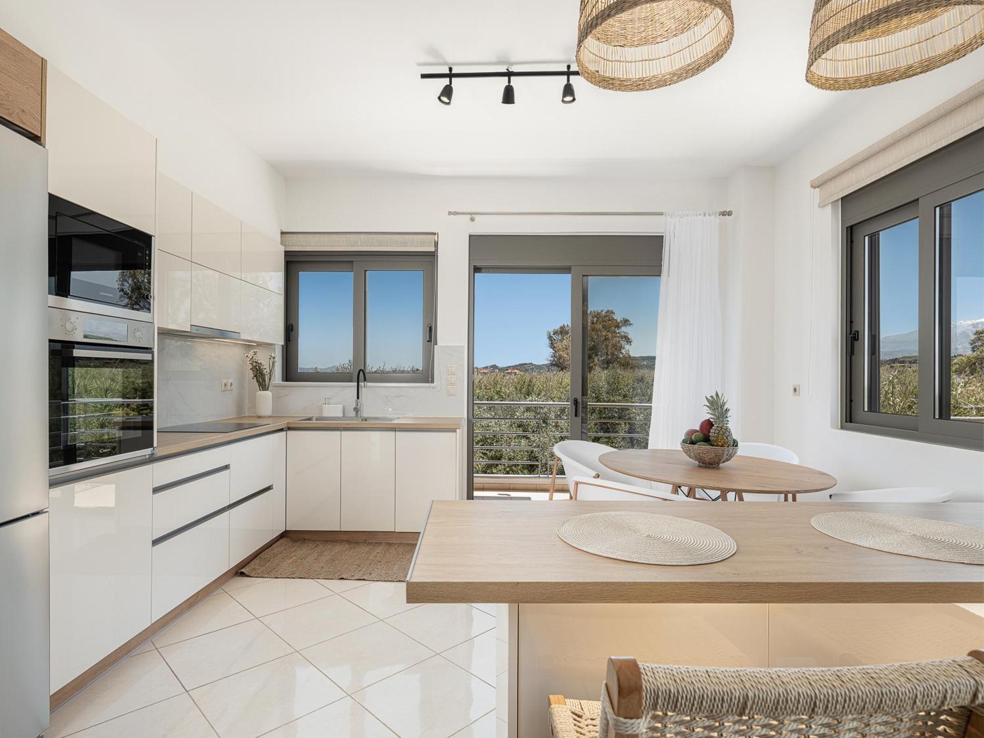 Sol Luxury Apartment - Close To The Beach With A Private Mini Pool La Canea Esterno foto
